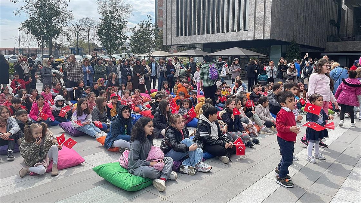 “AKM Çocuk Festivali” başladı “AKM Çocuk Festivali” başladı