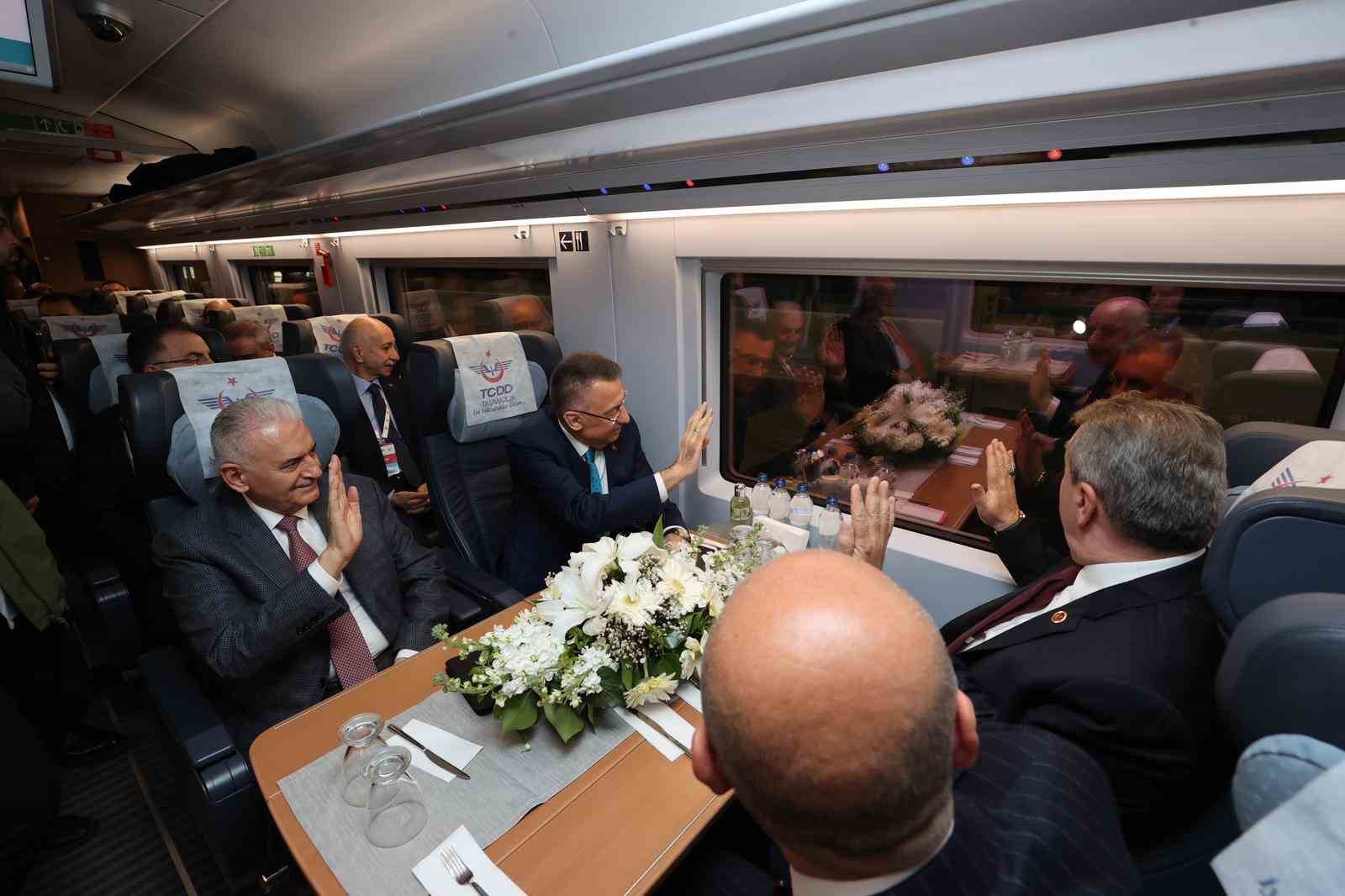 Ankara-Sivas Yüksek Hızlı Tren Hattı’nda ilk sefer Ankara-Sivas Yüksek Hızlı Tren Hattı’nda ilk sefer