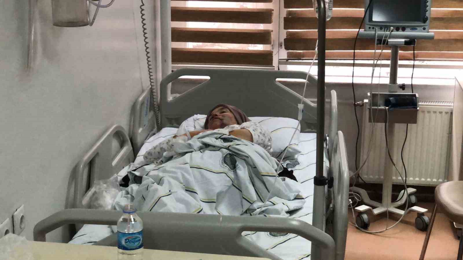 Erzurum’da kurt dehşeti: 5 yaralı Erzurum’da kurt dehşeti: 5 yaralı