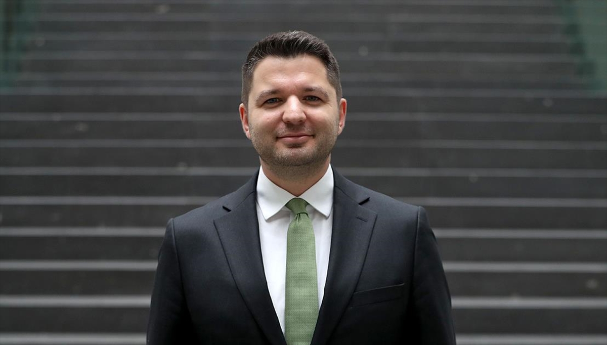 AK Parti SKM Başkanı Toprak, yurt dışındaki seçim sürecini değerlendirdi: Rekor bir katılım söz konusu