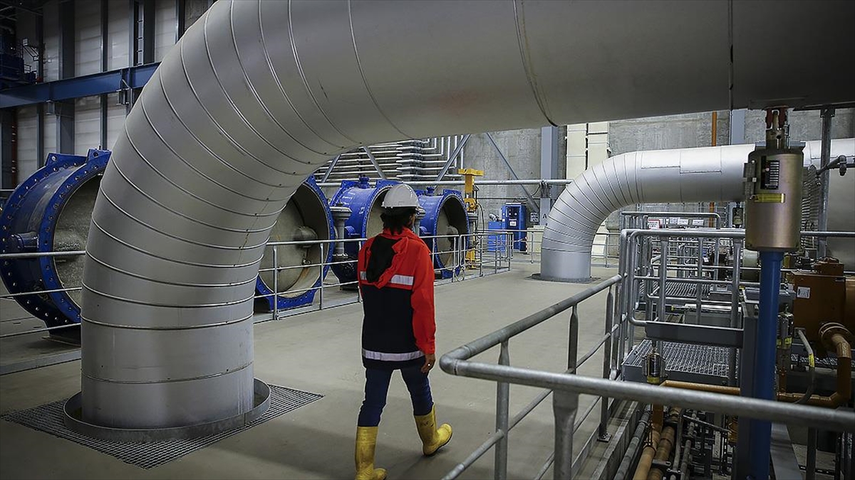 Avrupa’da gaz fiyatları 1,5 yılın ardından ilk kez 35 avronun altına indi Avrupa’da gaz fiyatları 1,5 yılın ardından ilk kez 35 avronun altına indi