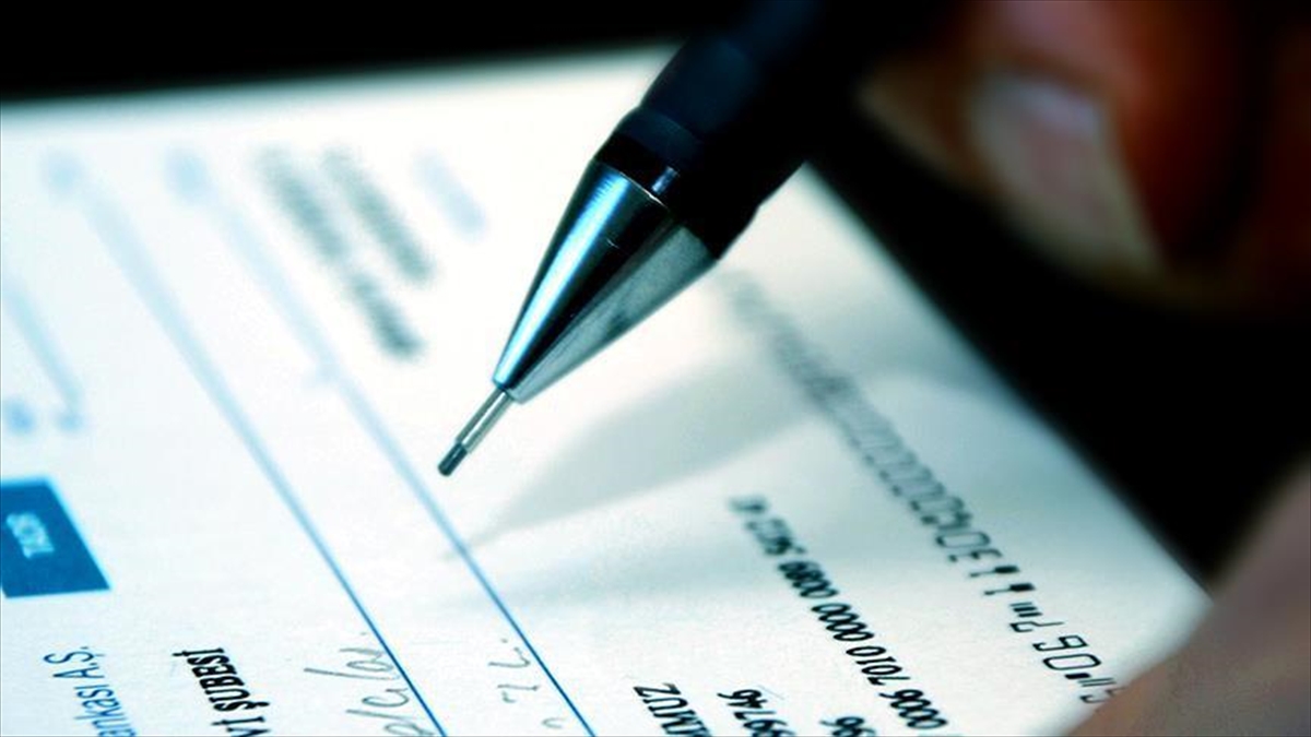 Depremden etkilenen 5 ilde çek keşideleri için ibraz süreleri 9 Haziran’a kadar durduruldu