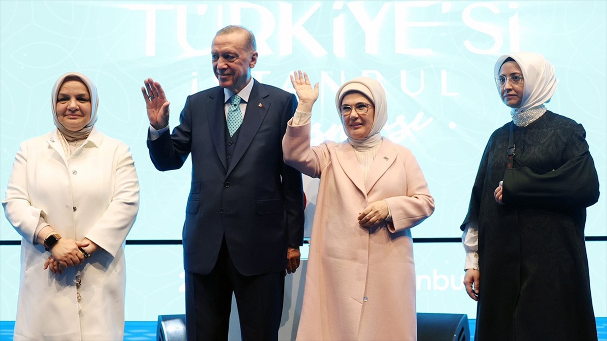 Emine Erdoğan’dan “Kadınların Türkiye’si İstanbul Buluşması” paylaşımı Emine Erdoğan’dan “Kadınların Türkiye’si İstanbul Buluşması” paylaşımı