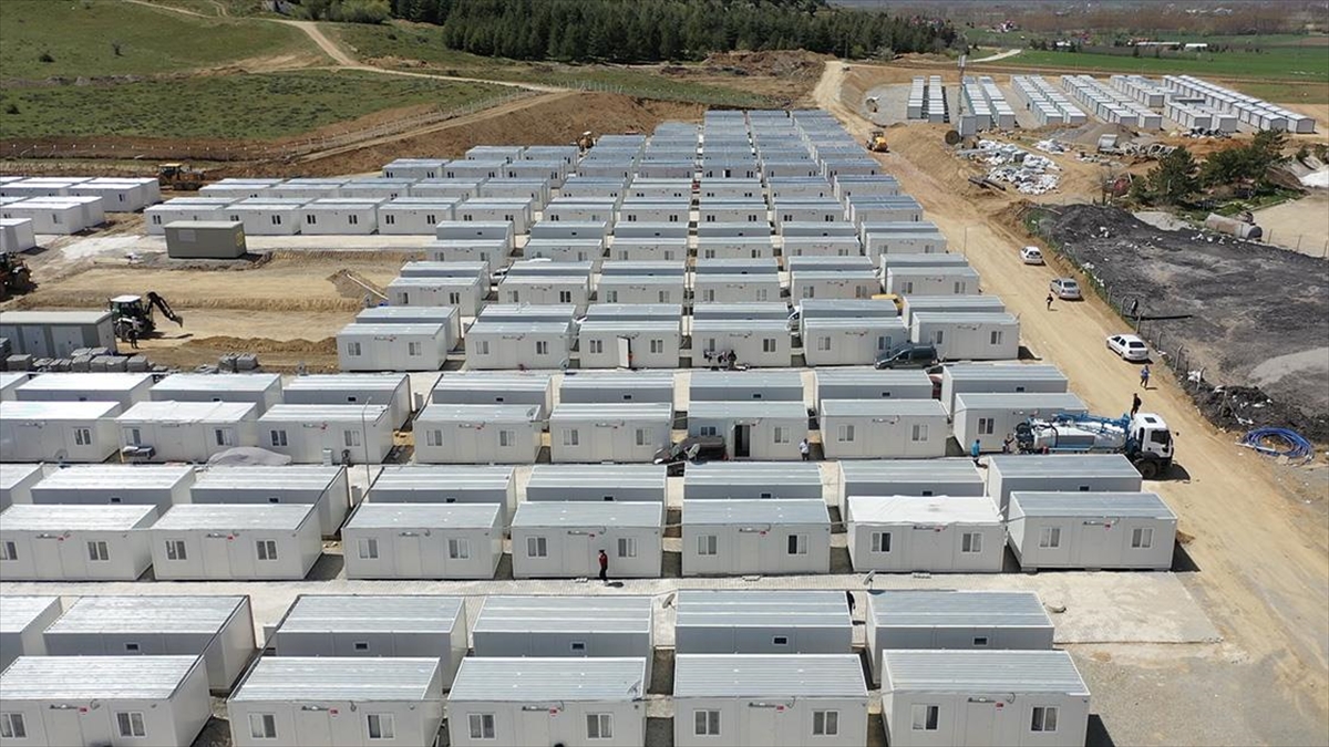 Kahramanmaraş’ta kurulan konteyner kente 280 aile yerleştirildi