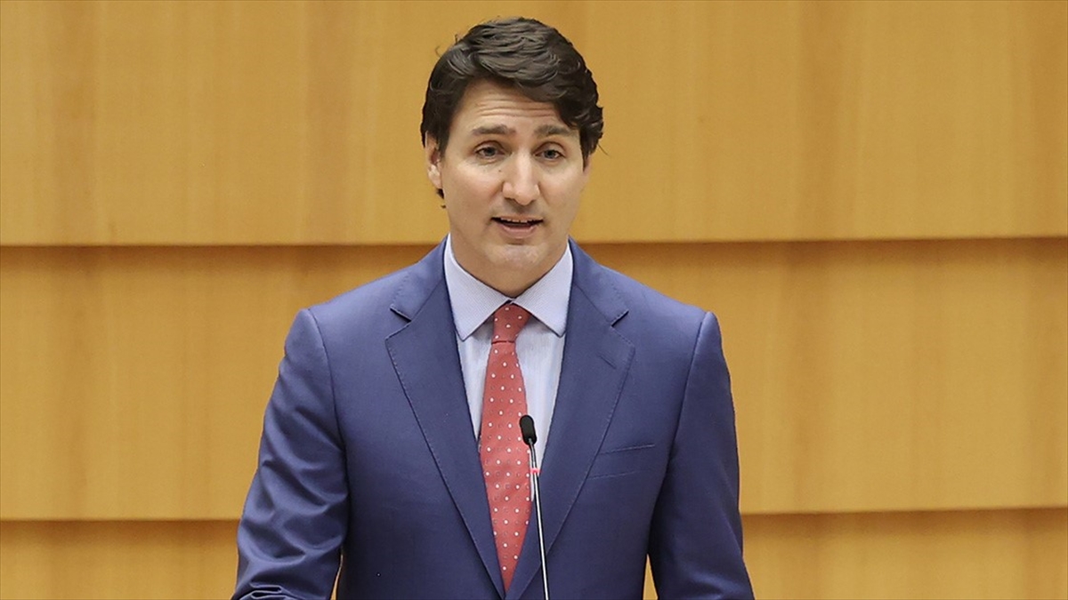 Kanada Başbakanı Trudeau, Zelenskiy ile görüşmesinde Ukrayna halkına desteğini yineledi