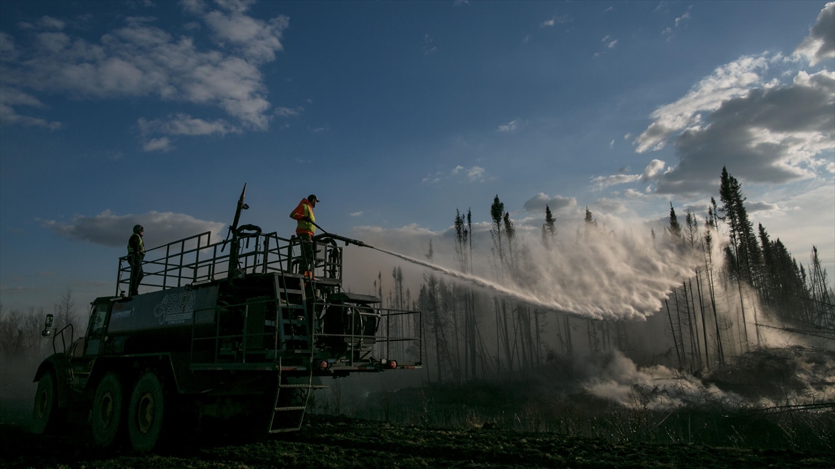 Kanada’da orman yangınları nedeniyle tahliye edilenlerin sayısı 29 bine çıktı