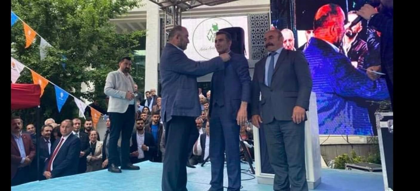 Memleket Partisi’nden istifa eden Milletvekili adayı AK Parti’ye geçti
