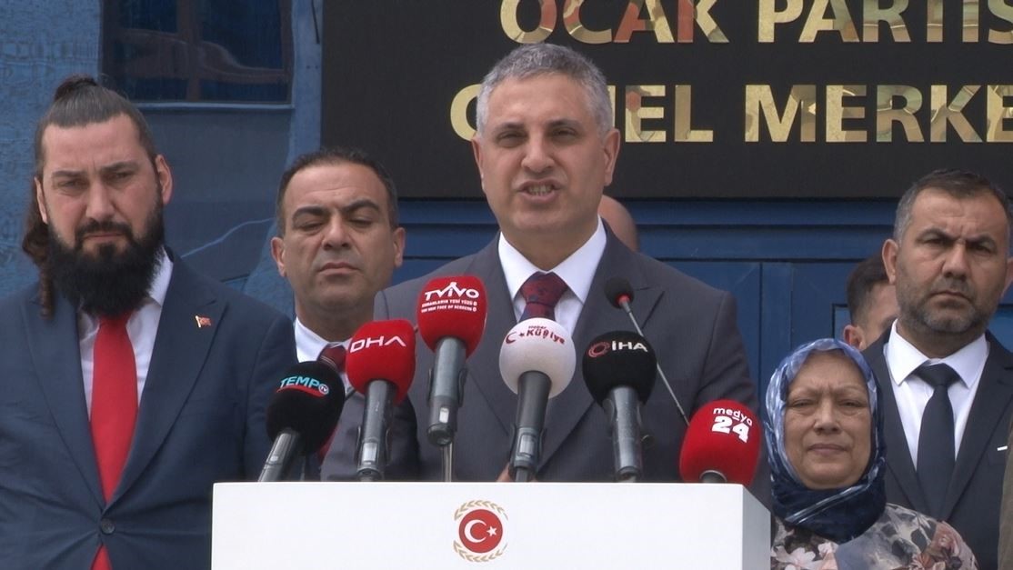 Osmanlı Ocakları Genel Başkanı Canpolat: “14 Mayıs’ta oyumuzu Erdoğan’a vereceğiz” Osmanlı Ocakları Genel Başkanı Canpolat: “14 Mayıs’ta oyumuzu Erdoğan’a vereceğiz”