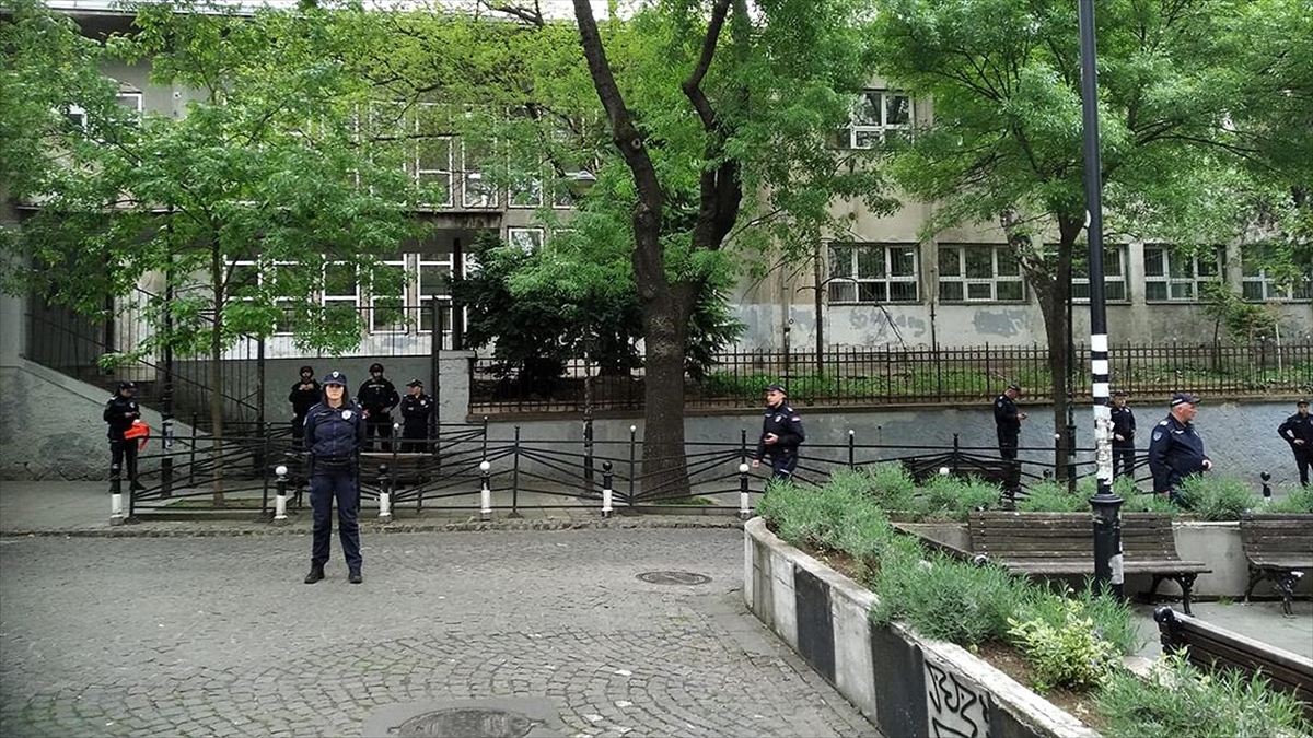 Sırbistan’da bazı okullar “bomba ihbarı” nedeniyle tahliye edildi