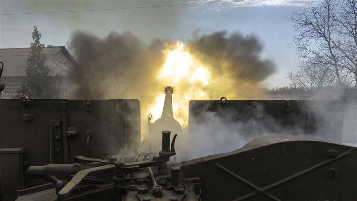 Wagner’in kurucusu Prigojin 10 Mayıs’ta Bahmut’tan çekileceklerini bildirdi Wagner’in kurucusu Prigojin 10 Mayıs’ta Bahmut’tan çekileceklerini bildirdi