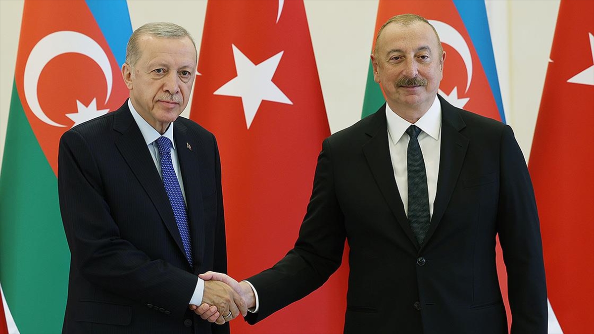 Azerbaycan Cumhurbaşkanı Aliyev: Türkiye ile Azerbaycan birliği ve kardeşliği istikrar, gelişme ve güvenlik etkenidir Azerbaycan Cumhurbaşkanı Aliyev: Türkiye ile Azerbaycan birliği ve kardeşliği istikrar, gelişme ve güvenlik etkenidir