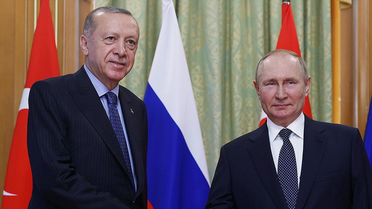 Cumhurbaşkanı Erdoğan, Rusya Devlet Başkanı Putin ile telefonda görüştü Cumhurbaşkanı Erdoğan, Rusya Devlet Başkanı Putin ile telefonda görüştü