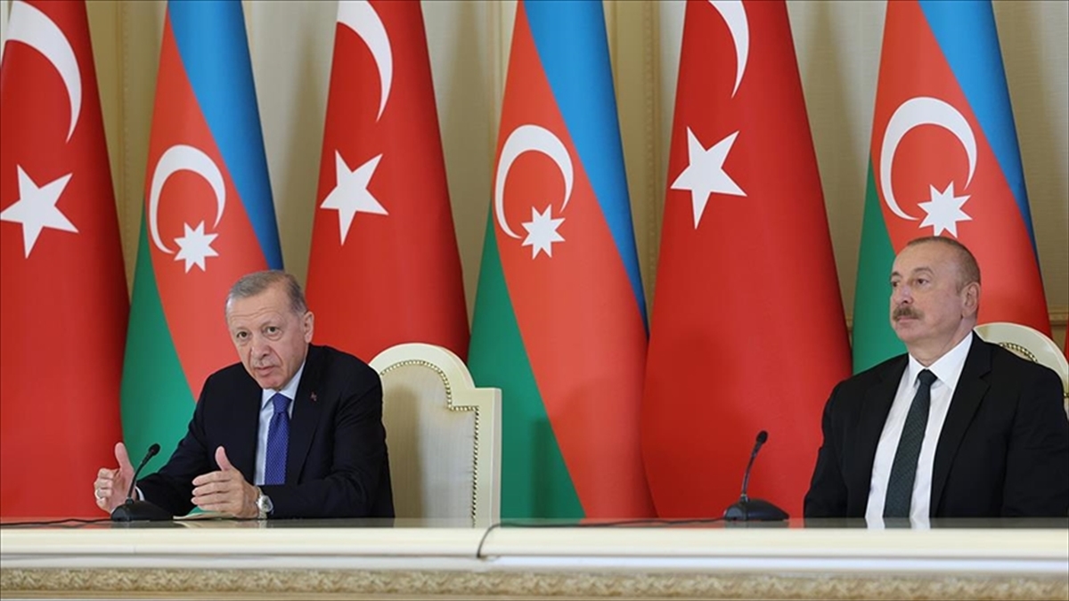 Cumhurbaşkanı Erdoğan: Zengezur konusunu halletmemiz Türkiye-Azerbaycan ilişkilerinin güçlenmesine vesile olacak