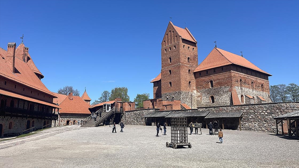 Karay kültürü ve dili Litvanya’nın Trakai şehrinde yaşatılıyor Karay kültürü ve dili Litvanya’nın Trakai şehrinde yaşatılıyor