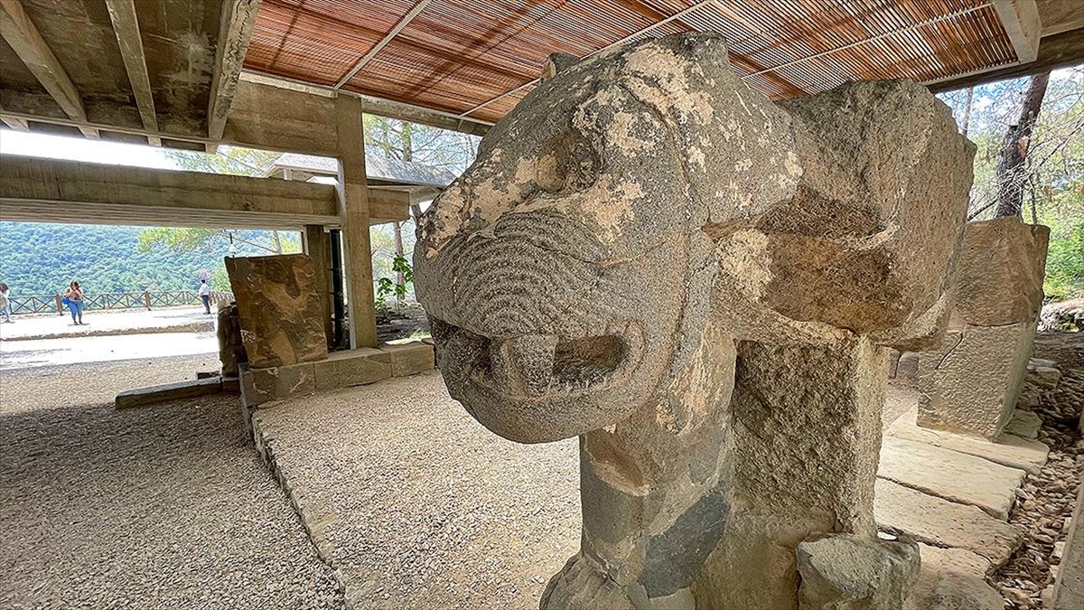 Osmaniye’de restorasyonu tamamlanan müzeler ziyarete açıldı Osmaniye’de restorasyonu tamamlanan müzeler ziyarete açıldı