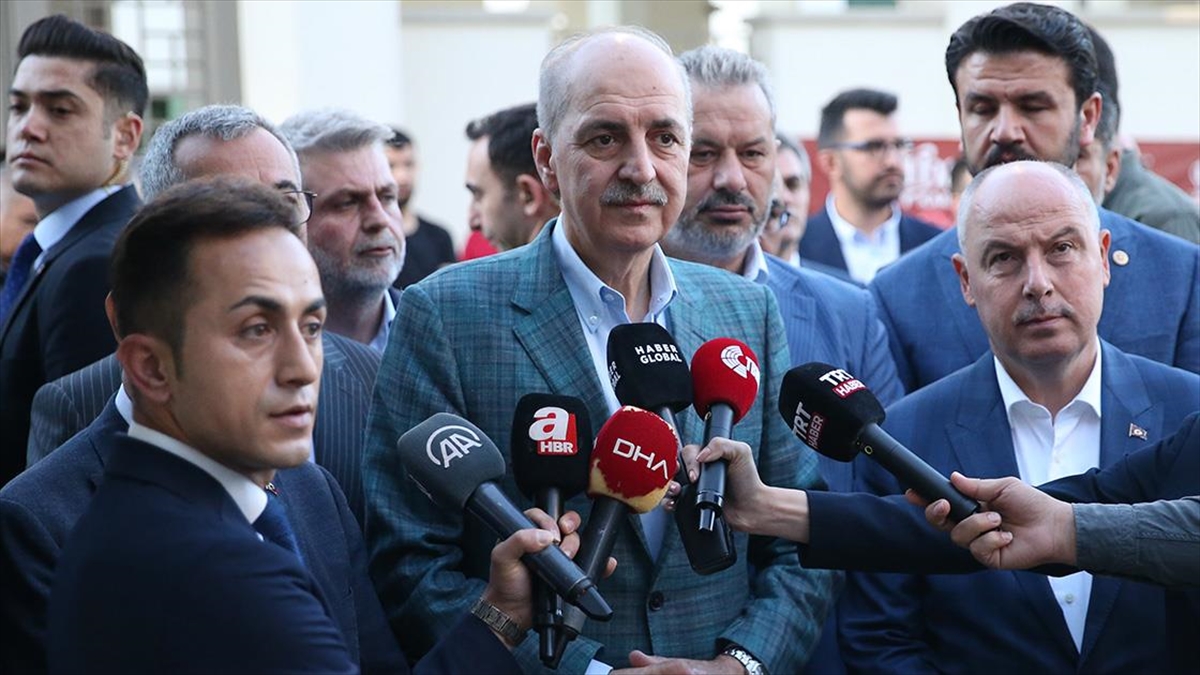 TBMM Başkanı Kurtulmuş: Hedefimiz Türkiye’nin sözü güçlü, gücü tesirli bir ülke olmasını temin etmektir TBMM Başkanı Kurtulmuş: Hedefimiz Türkiye’nin sözü güçlü, gücü tesirli bir ülke olmasını temin etmektir