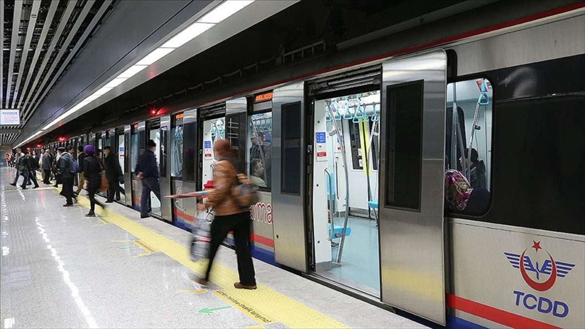 15 Temmuz'da Marmaray, İzban Ve Gayrettepe-İstanbul Havalimanı Metro ...