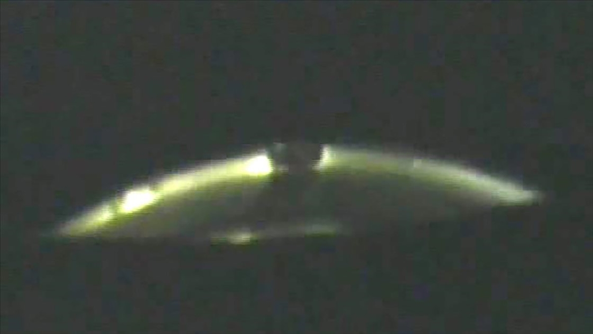 ABD Kongresi’nde UFO gibi gizemli cisimler hakkında yıllarca bilgi saklandığı iddia edildi ABD Kongresi’nde UFO gibi gizemli cisimler hakkında yıllarca bilgi saklandığı iddia edildi