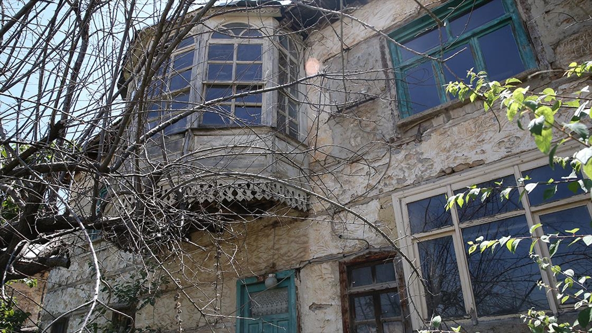 Evine çivi bile çakamayan tescilli kültür varlığı sahipleri için emsal karar Evine çivi bile çakamayan tescilli kültür varlığı sahipleri için emsal karar