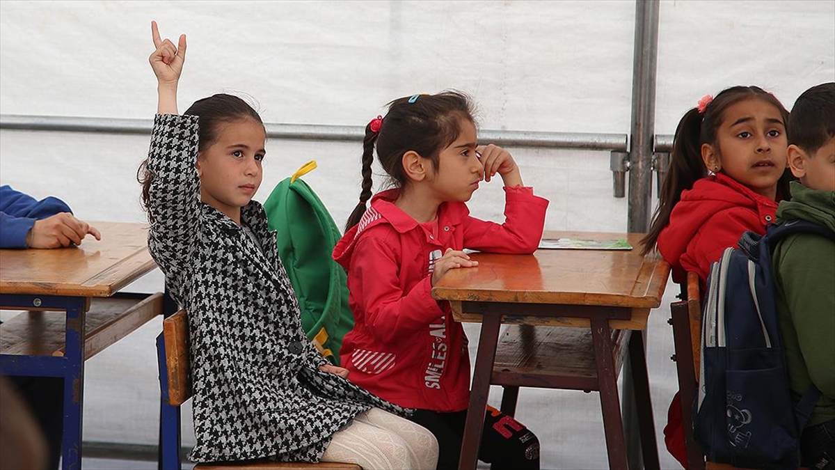 İki bakanlık afet bölgesindeki çocukların eğitimi için protokol imzalayacak İki bakanlık afet bölgesindeki çocukların eğitimi için protokol imzalayacak