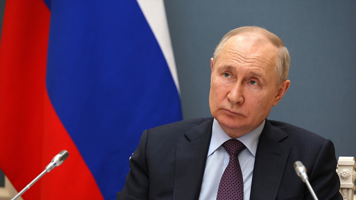 Putin: (Ukrayna’da) Son birkaç günde çatışmalar önemli şekilde yoğunlaştı Putin: (Ukrayna’da) Son birkaç günde çatışmalar önemli şekilde yoğunlaştı