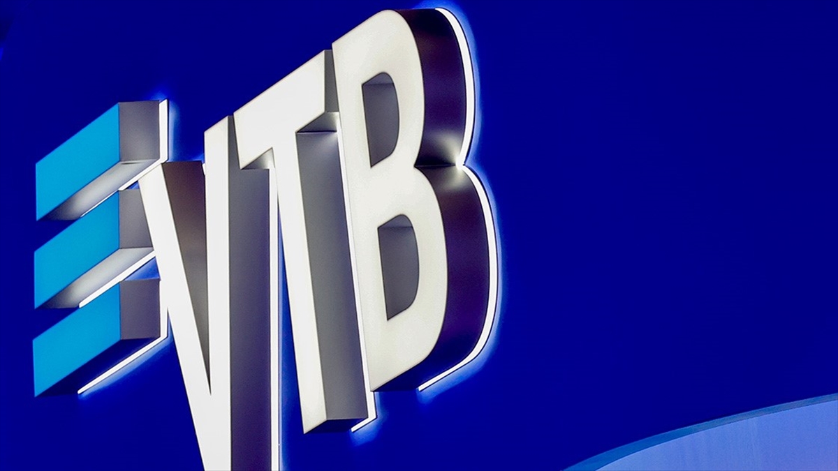 Rus VTB bankasının net karı yılın ilk yarısında rekor seviyeye ulaştı Rus VTB bankasının net karı yılın ilk yarısında rekor seviyeye ulaştı