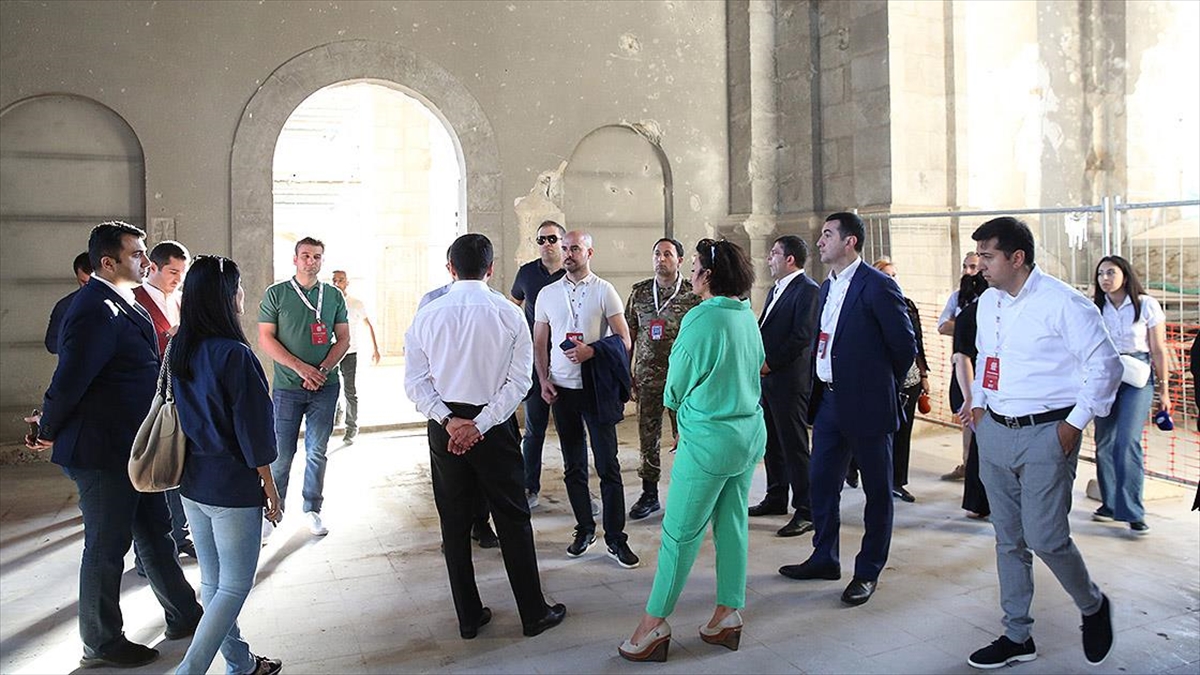 Şuşa Global Media Forumu’nun katılımcılarına “Azerbaycan’ın kültürü” tanıtıldı Şuşa Global Media Forumu’nun katılımcılarına “Azerbaycan’ın kültürü” tanıtıldı