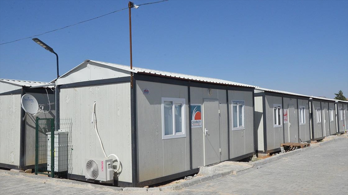 Afşin’deki konteyner kentlerde klima kurulumu tamamlandı Afşin’deki konteyner kentlerde klima kurulumu tamamlandı