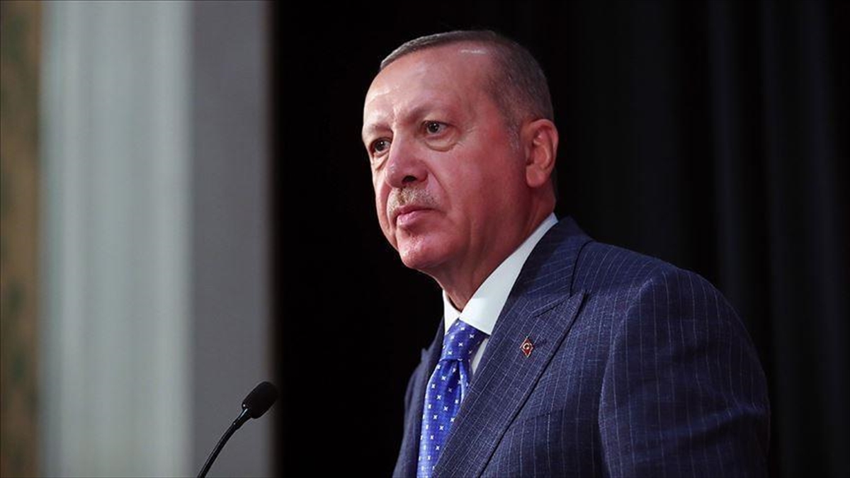 Cumhurbaşkanı Erdoğan’dan şehit askerlerin ailelerine başsağlığı Cumhurbaşkanı Erdoğan’dan şehit askerlerin ailelerine başsağlığı