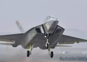 Türkler yeni bir titan üretti!’ ABD dergisi KAAN’ı F-35 ve F-22 ile kıyasladı: Farklı bir seviye Türkler yeni bir titan üretti!’ ABD dergisi KAAN’ı F-35 ve F-22 ile kıyasladı: Farklı bir seviye