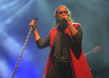 Kıraç, Kumluca festivalinde büyüledi.. Kıraç, Kumluca festivalinde büyüledi..