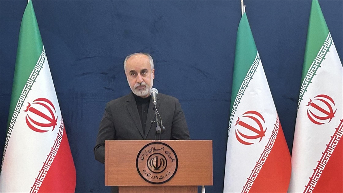 İran “İsrail’e karşılık vermemesini” isteyen Avrupa ülkelerine tepki gösterdi İran “İsrail’e karşılık vermemesini” isteyen Avrupa ülkelerine tepki gösterdi