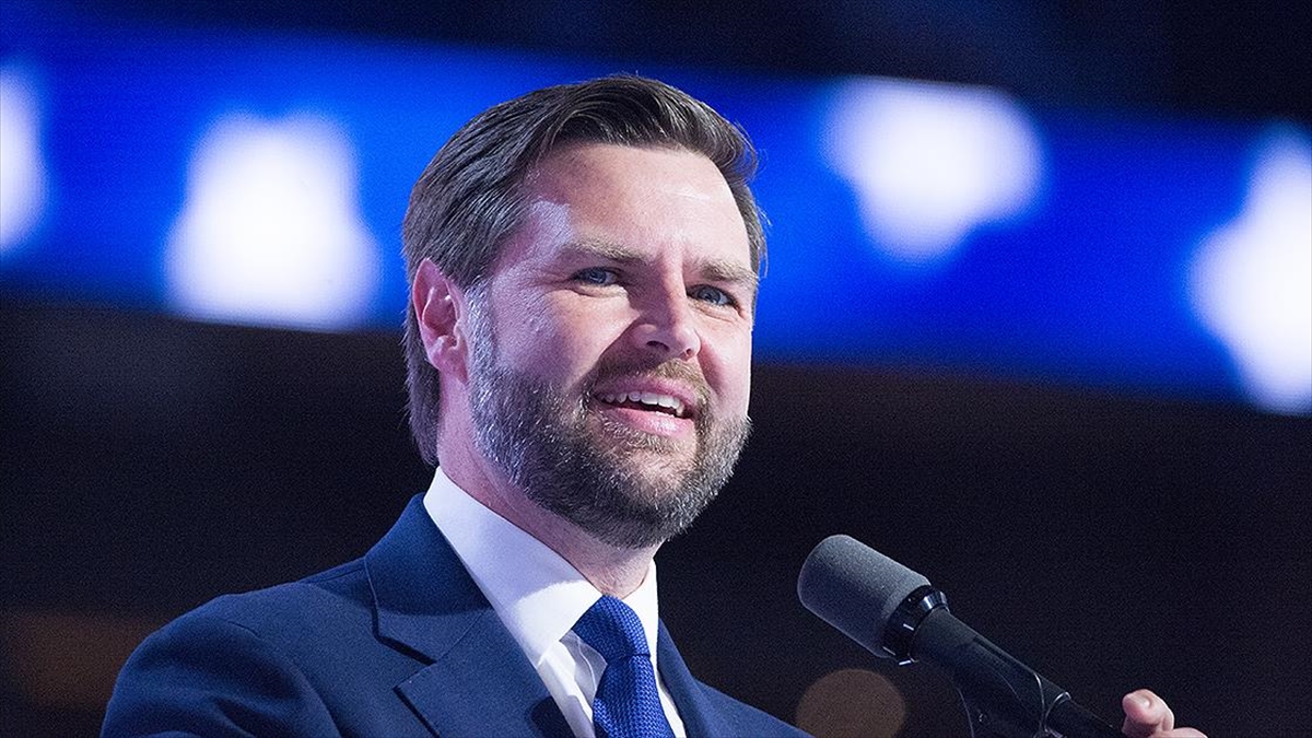 Milyarderler, muhafazakarlar ve istihbarat kurumları üçgeninde ABD Başkan Yardımcısı adayı Vance Milyarderler, muhafazakarlar ve istihbarat kurumları üçgeninde ABD Başkan Yardımcısı adayı Vance