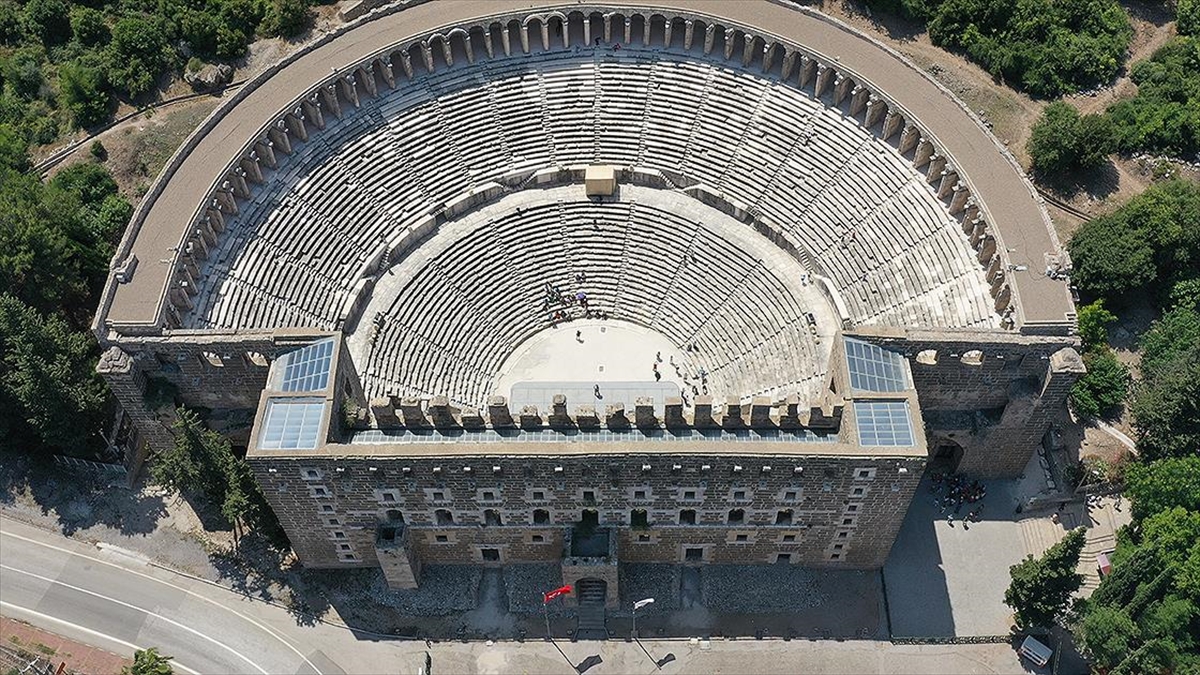 Antalya Devlet Senfoni Orkestrası, açılış konserini Aspendos Antik Tiyatrosu’nda verecek Antalya Devlet Senfoni Orkestrası, açılış konserini Aspendos Antik Tiyatrosu’nda verecek