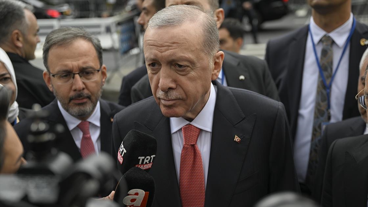 Cumhurbaşkanı Erdoğan: ABD İsrail’in yanında değil karşısında yerini almalı Cumhurbaşkanı Erdoğan: ABD İsrail’in yanında değil karşısında yerini almalı