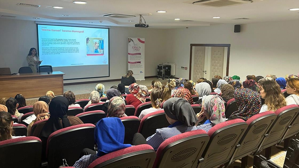 Adıyamanlı kadınlar, meme kanseri farkındalık hareketi için bir araya geldi Adıyamanlı kadınlar, meme kanseri farkındalık hareketi için bir araya geldi