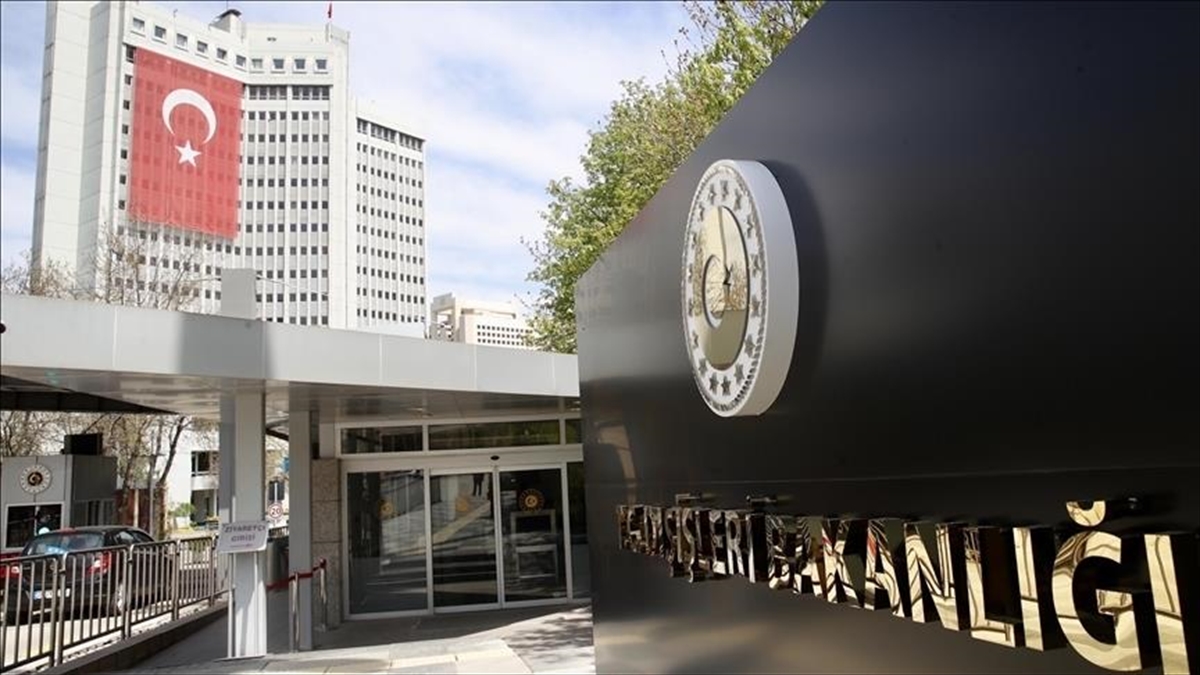 Dışişleri, Zürih’te anaokulu saldırısında yaralanan Aras’ın durumunun yakından takip edildiğini bildirdi Dışişleri, Zürih’te anaokulu saldırısında yaralanan Aras’ın durumunun yakından takip edildiğini bildirdi