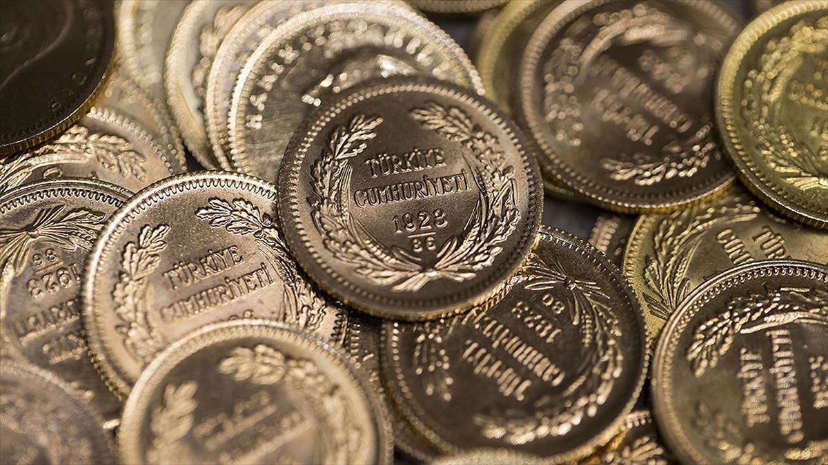 2024 yılında yatırım araçları arasında en fazla kazandıran cumhuriyet altını oldu 2024 yılında yatırım araçları arasında en fazla kazandıran cumhuriyet altını oldu