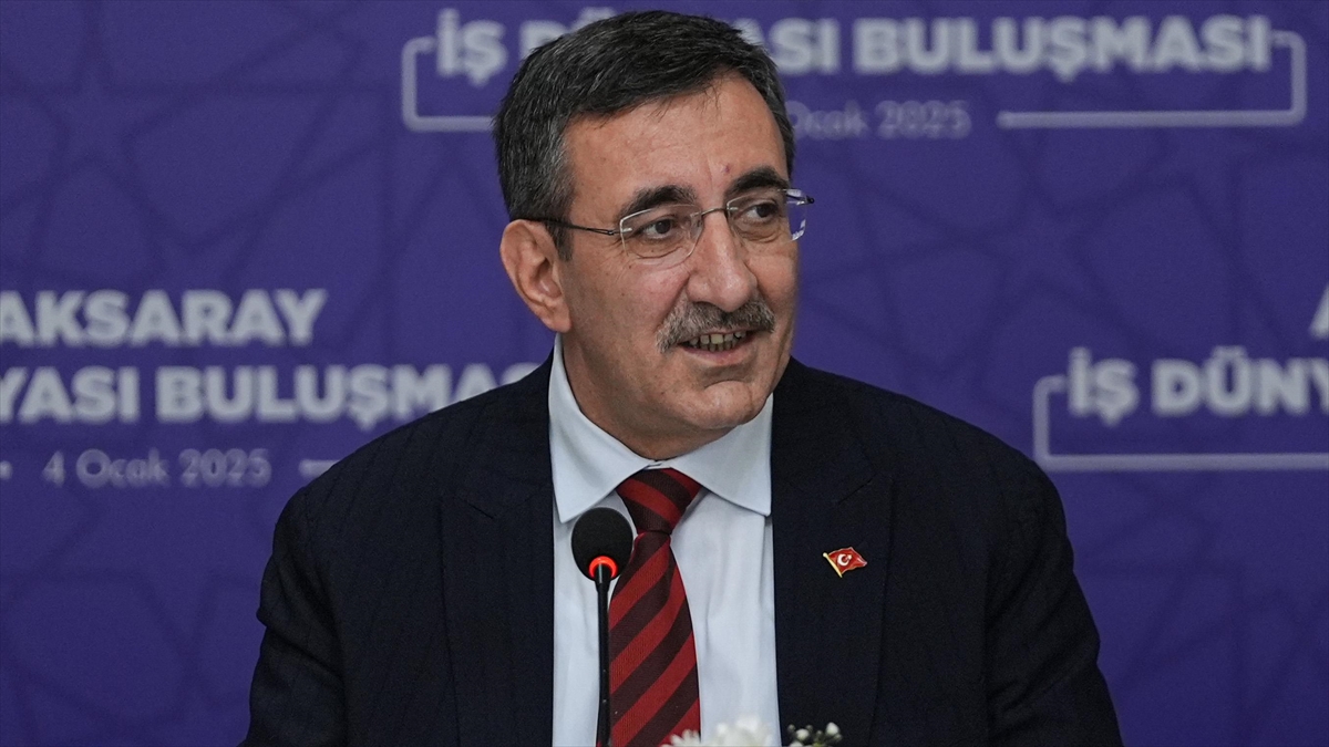 Cumhurbaşkanı Yardımcısı Yılmaz: Bu yıl 1,3 trilyon doların üstünde bir ekonomik büyüklüğe ulaşmış olacağız Cumhurbaşkanı Yardımcısı Yılmaz: Bu yıl 1,3 trilyon doların üstünde bir ekonomik büyüklüğe ulaşmış olacağız