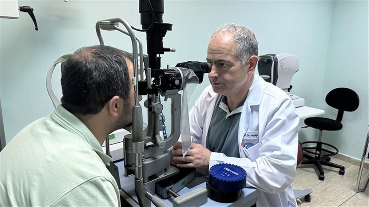 Göz hastalıkları yazın havuz ve deniz aktiviteleriyle artıyor