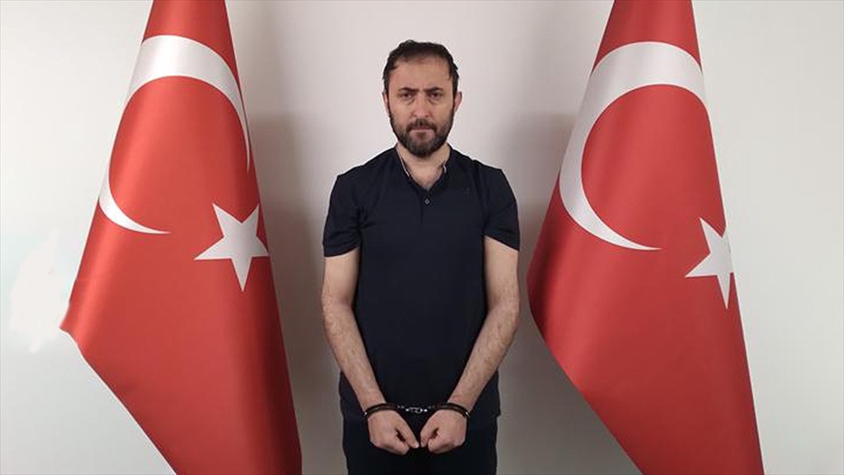 MİT’in nokta operasyonuyla terör örgütü DEAŞ’ın sözde sorumlusu yakalandı MİT’in nokta operasyonuyla terör örgütü DEAŞ’ın sözde sorumlusu yakalandı