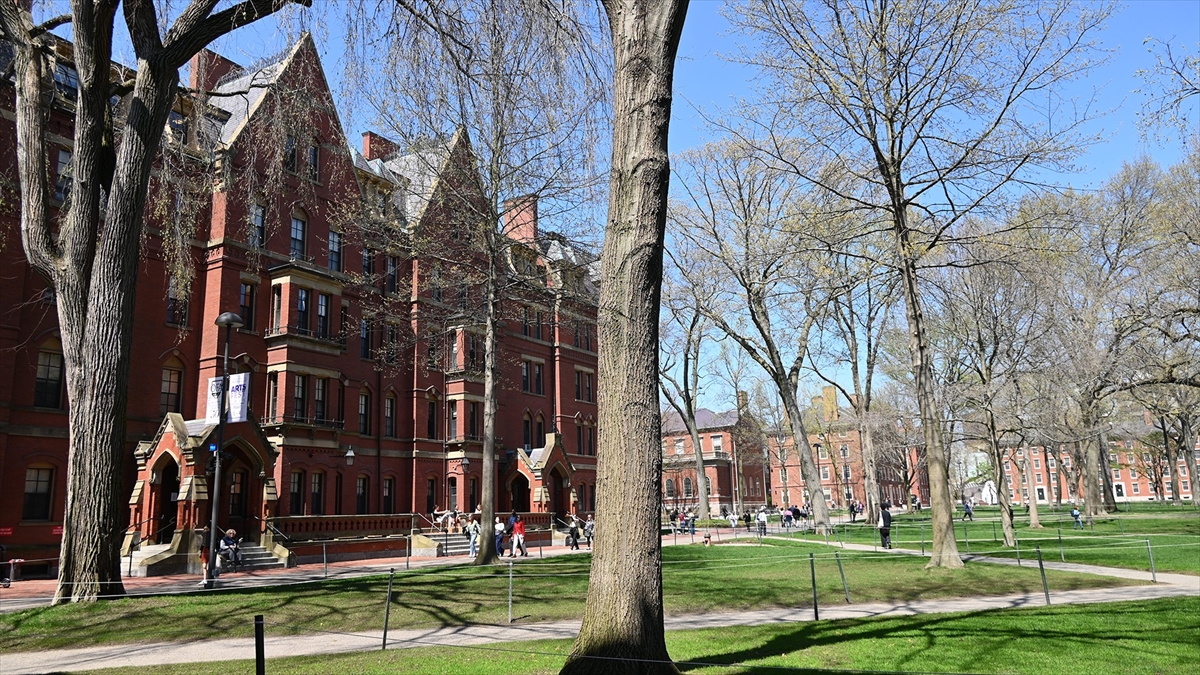 Trump yönetiminin yabancı öğrencilerin Harvard’da eğitim görmesini engelleyen uygulaması durduruldu