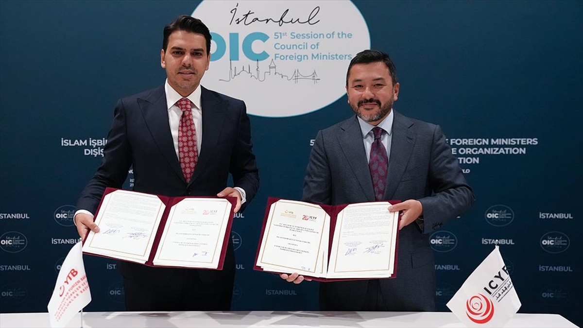 YTB ve ICYF arasında “Ümmet Burs Programı” işbirliği anlaşması imzalandı YTB ve ICYF arasında “Ümmet Burs Programı” işbirliği anlaşması imzalandı