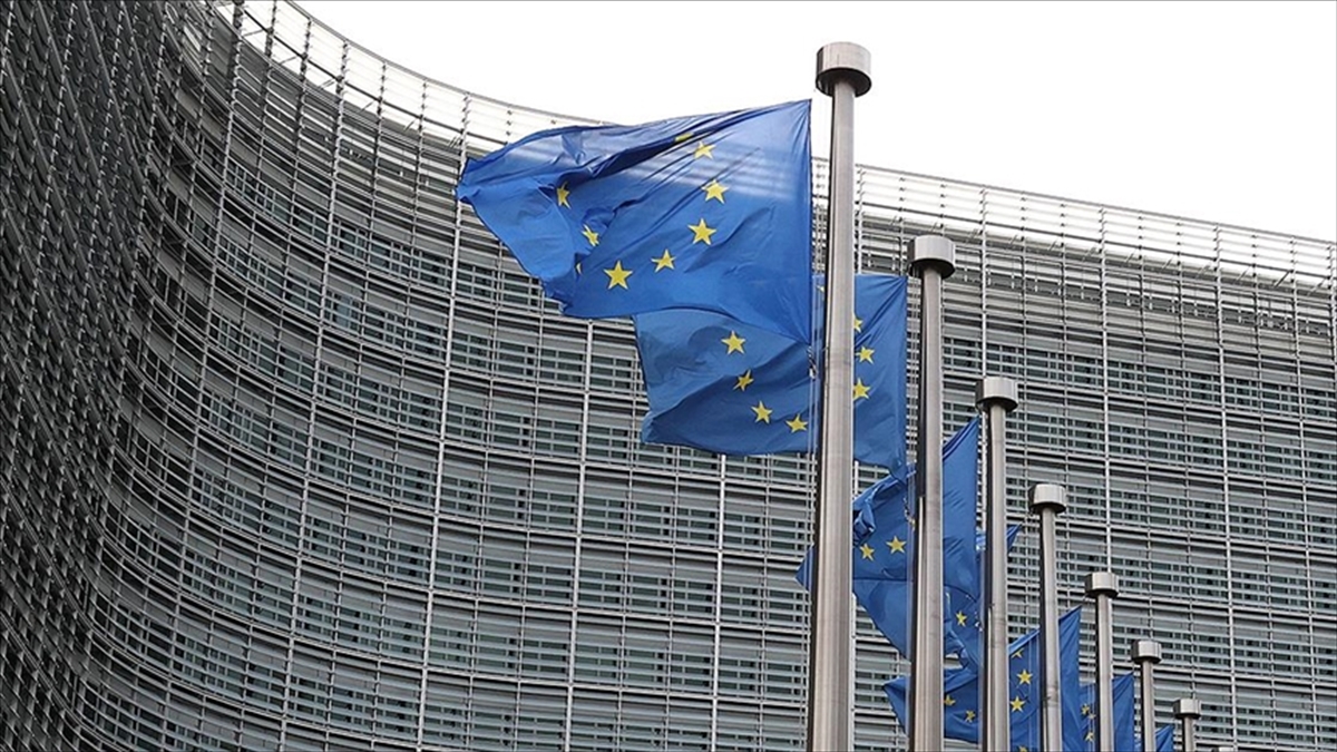 AB Komisyonu, ekimde yeni sınır kontrol sisteminin uygulanmaya başlayacağını duyurdu