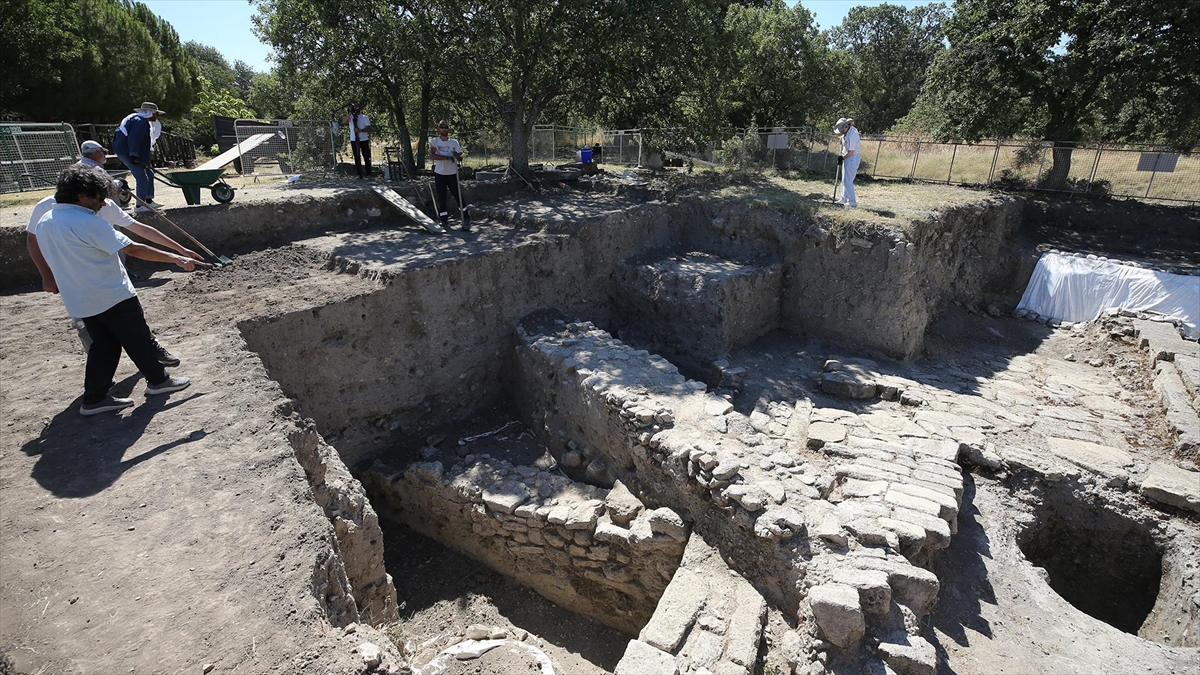 Çanakkale’deki kazılar Troya Savaşı’nın izinde ilerliyor Çanakkale’deki kazılar Troya Savaşı’nın izinde ilerliyor