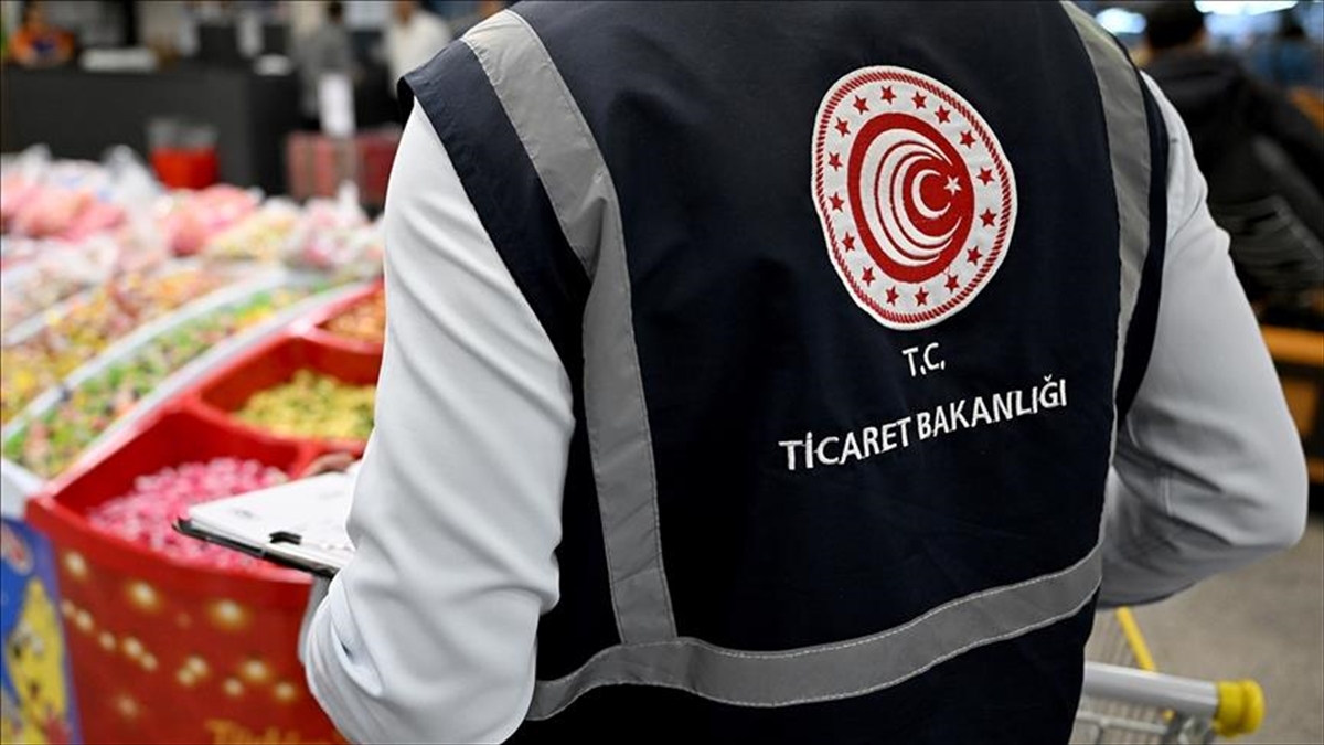Ticaret Bakanlığı ekipleri 6 ayda 18,1 milyon ürün denetledi Ticaret Bakanlığı ekipleri 6 ayda 18,1 milyon ürün denetledi