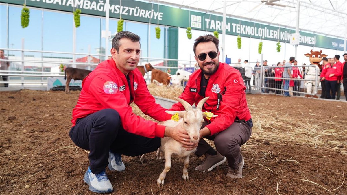 Akıllı tarım teknolojileri TEKNOFEST’te vitrine çıkacak Akıllı tarım teknolojileri TEKNOFEST’te vitrine çıkacak
