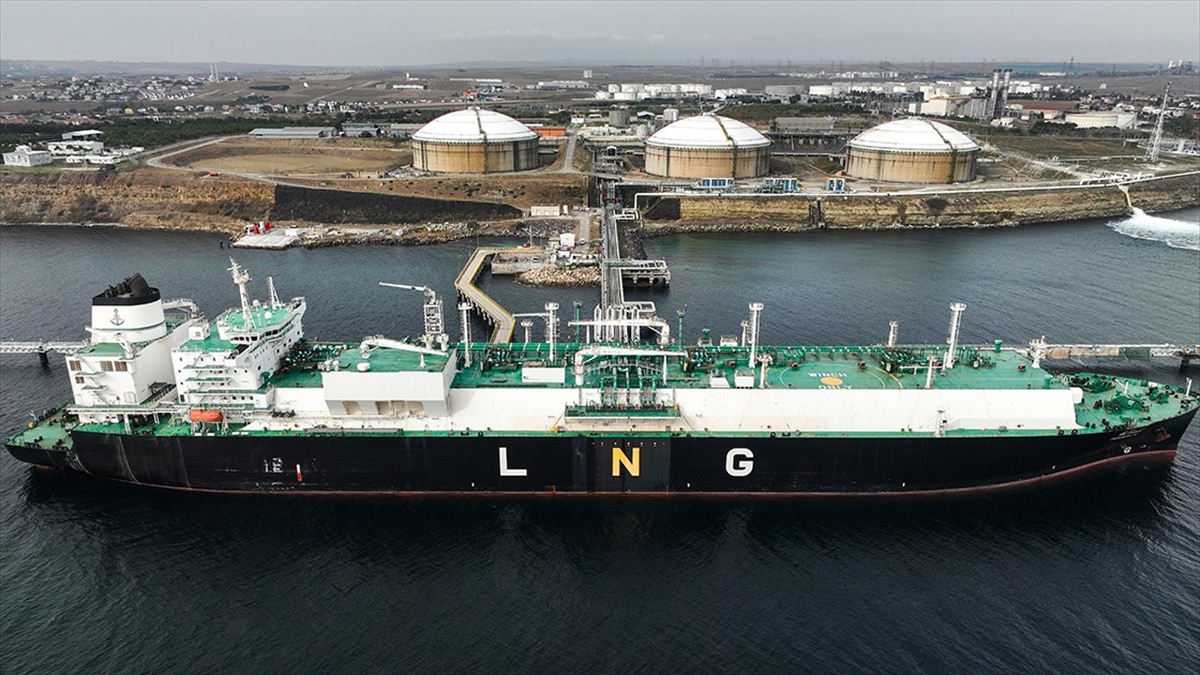 Türkiye LNG’de 15 milyar metreküplük anlaşmalarla enerji merkezi hedefini güçlendiriyor Türkiye LNG’de 15 milyar metreküplük anlaşmalarla enerji merkezi hedefini güçlendiriyor