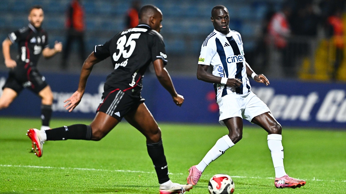 Beşiktaş, Kasımpaşa’dan 1 puanla döndü Beşiktaş, Kasımpaşa’dan 1 puanla döndü