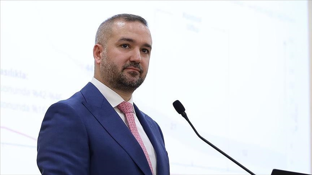 TCMB Başkanı Karahan: Fiyat istikrarını en önemli hedef olarak görüyoruz TCMB Başkanı Karahan: Fiyat istikrarını en önemli hedef olarak görüyoruz